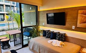 Makia Muro Alto By Golden Flat'S - Terreo Garden